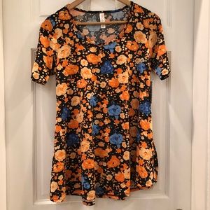 LuLaRoe Perfect Tee (XXS)